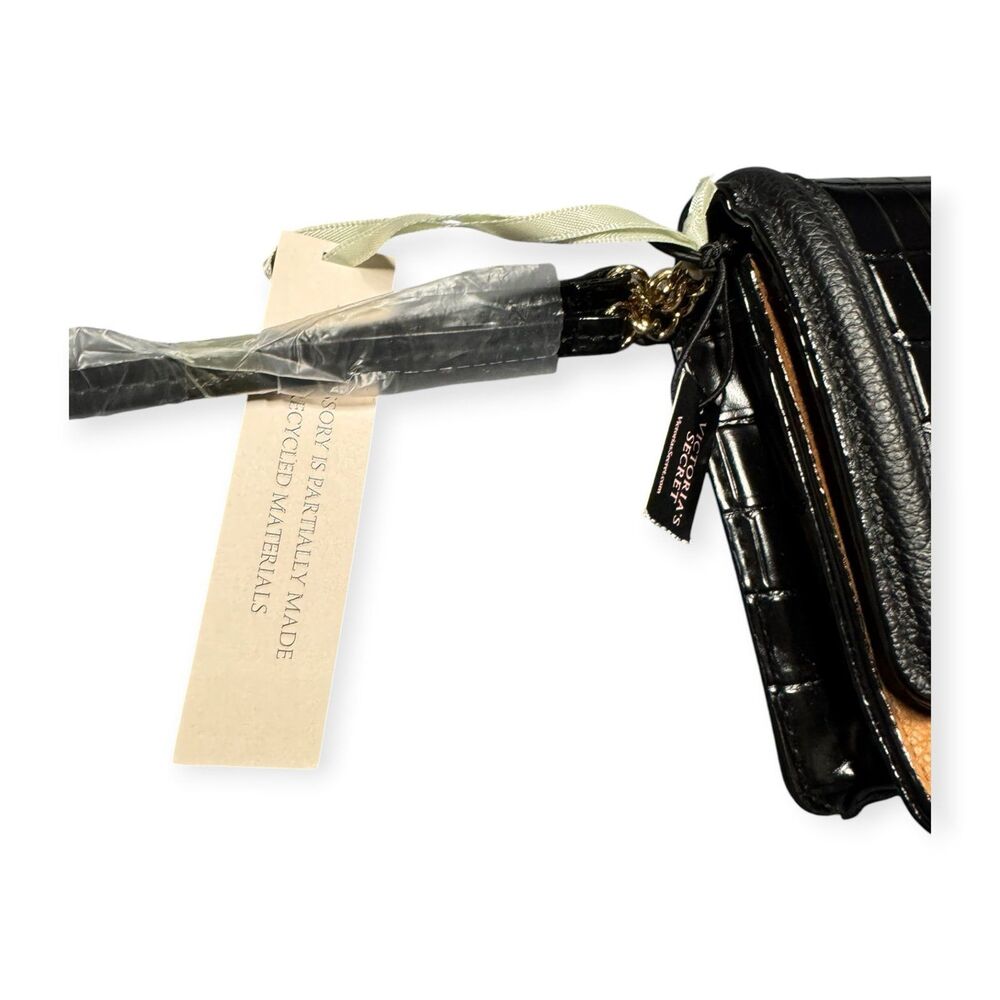 Victoria’s Secret Small Backpack and‎ Wristlet Set The Victoria Croc Block - Picture 6 of 8